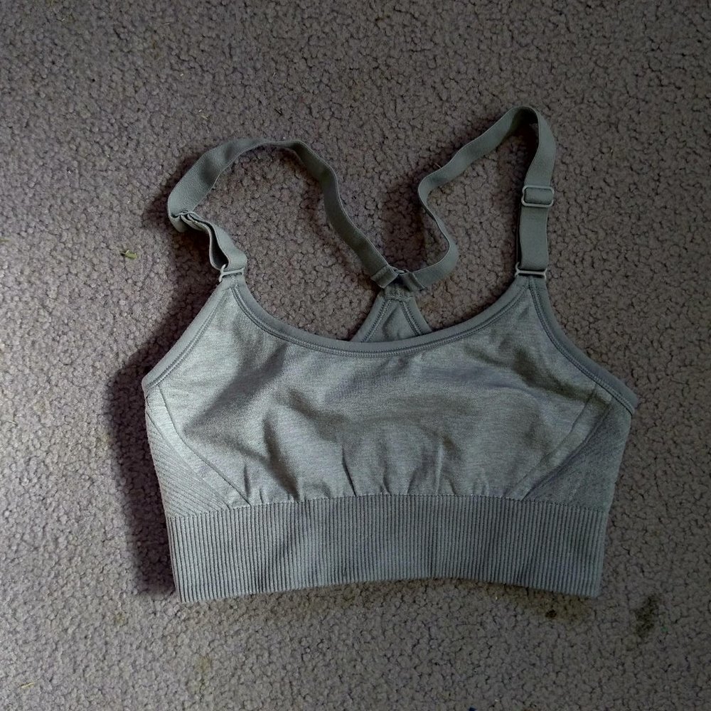 All in Motion - Gray Seamless Sports Bra Size S